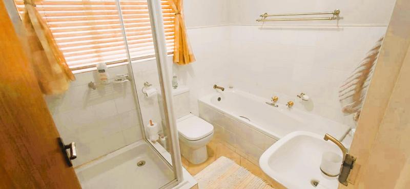 4 Bedroom Property for Sale in Helicon Heights Free State